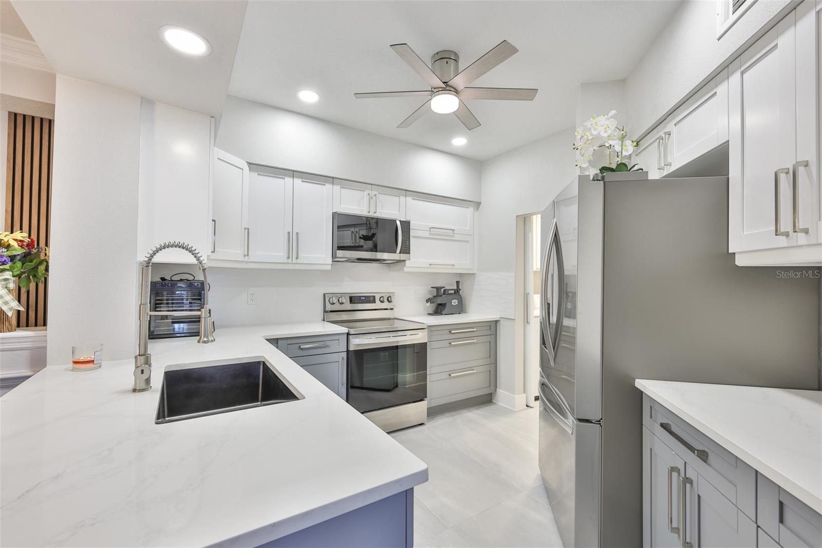 ISLAND CLUB AT ROCKY POINT A C - Residential