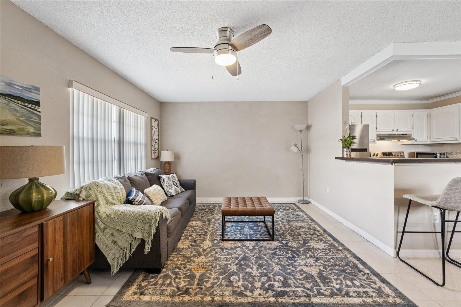 PARADISE POINTE WEST - Residential