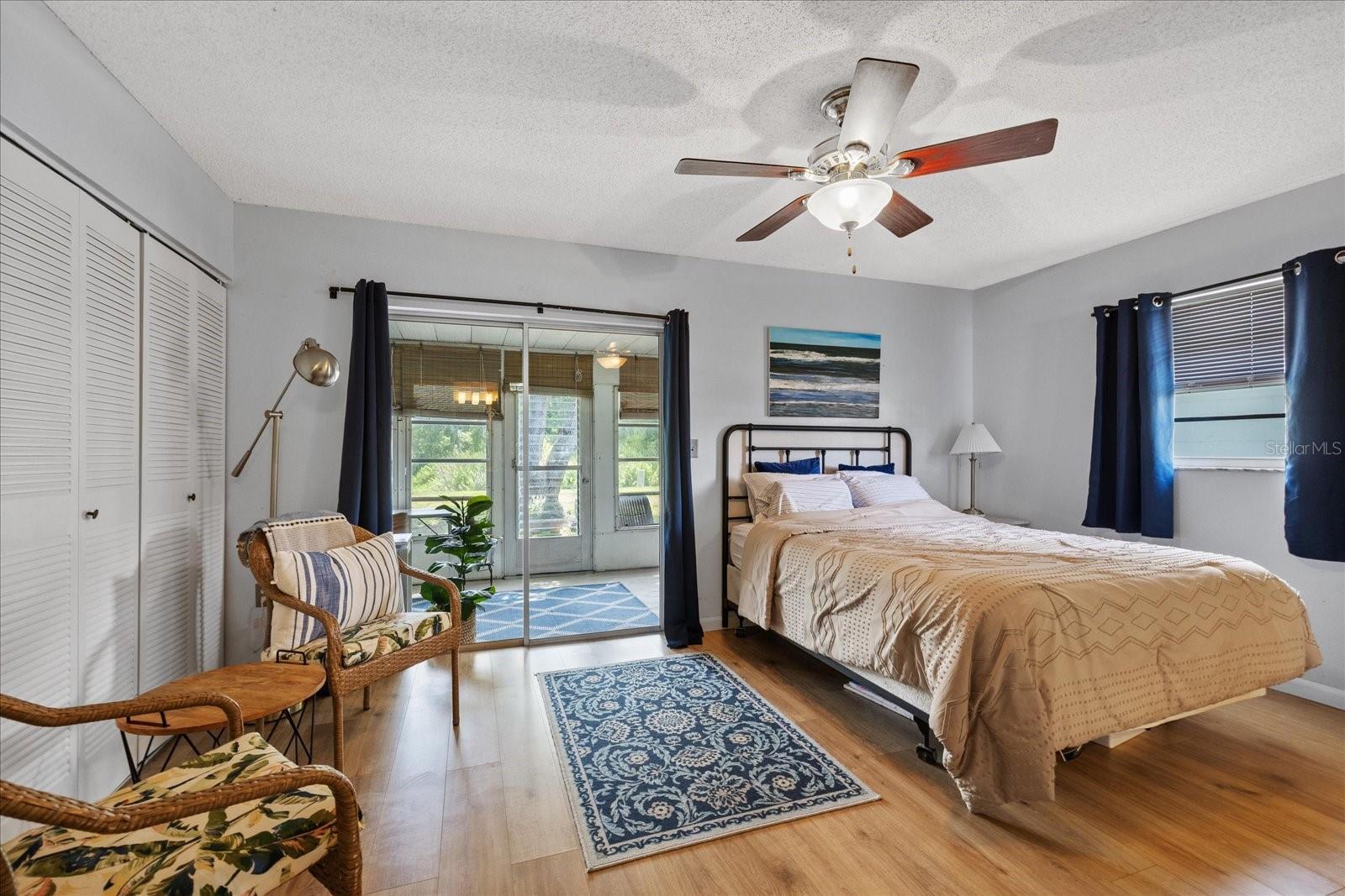 PARADISE POINTE WEST - Residential
