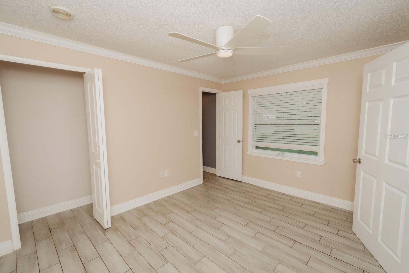 MEADOWS - Residential