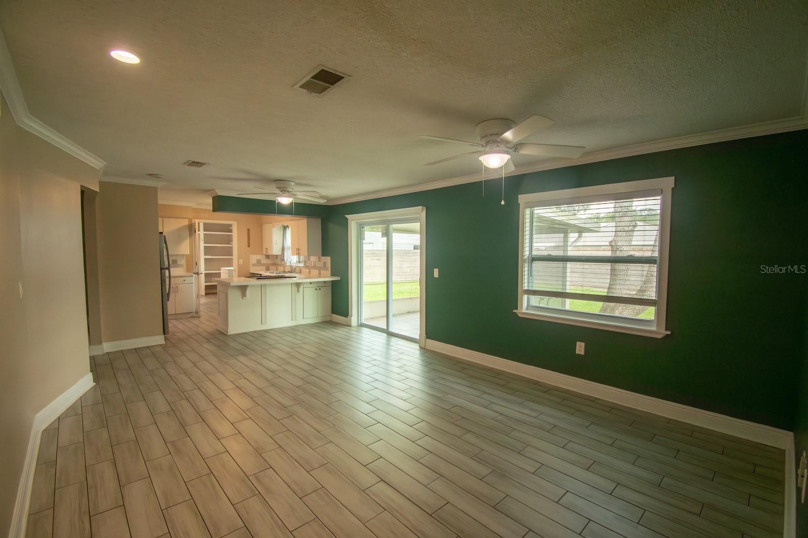 MEADOWS - Residential