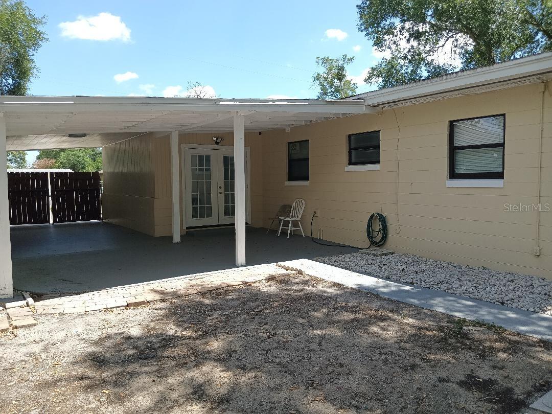 COUNTRY CLUB HEIGHTS - Residential