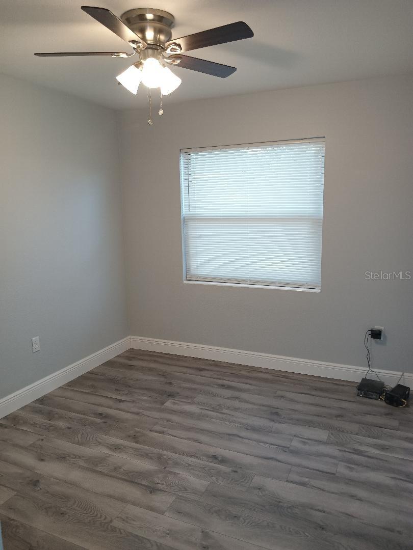 COUNTRY CLUB HEIGHTS - Residential