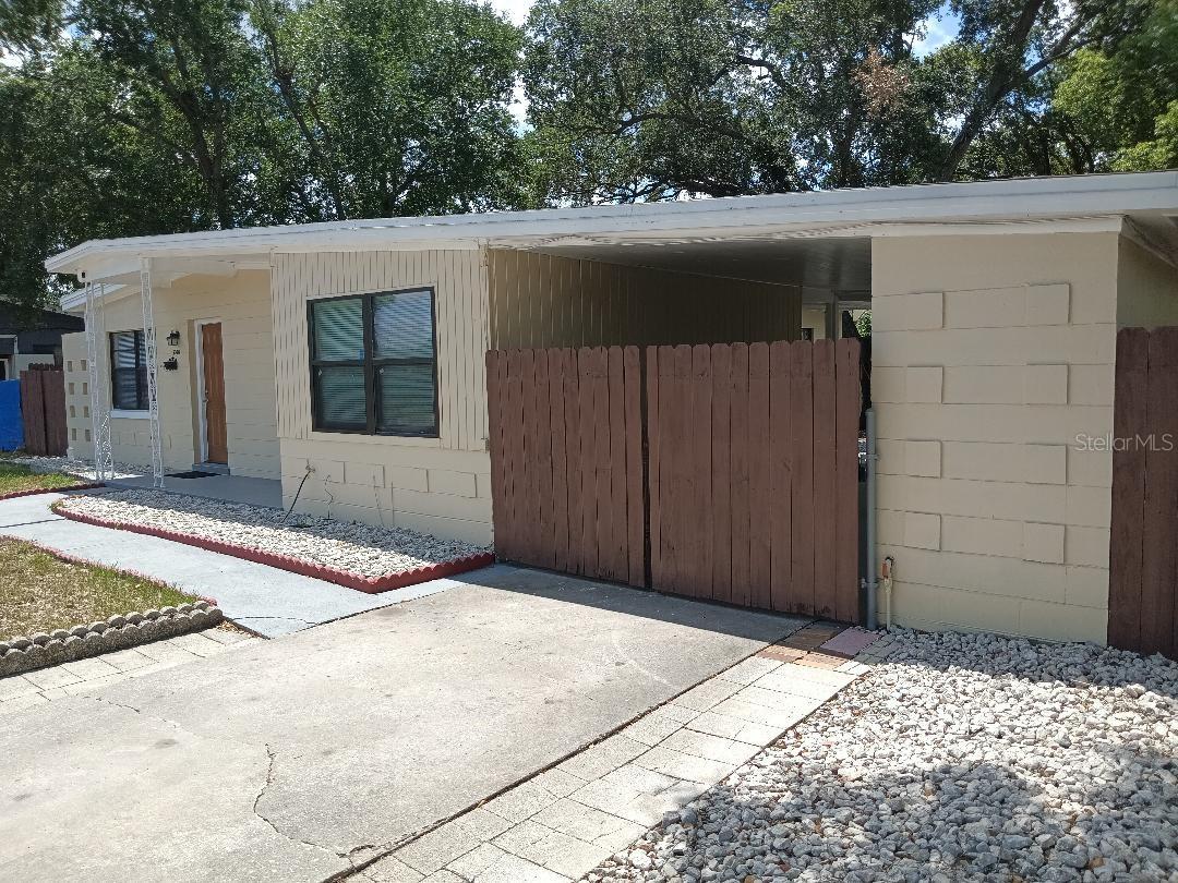 COUNTRY CLUB HEIGHTS - Residential