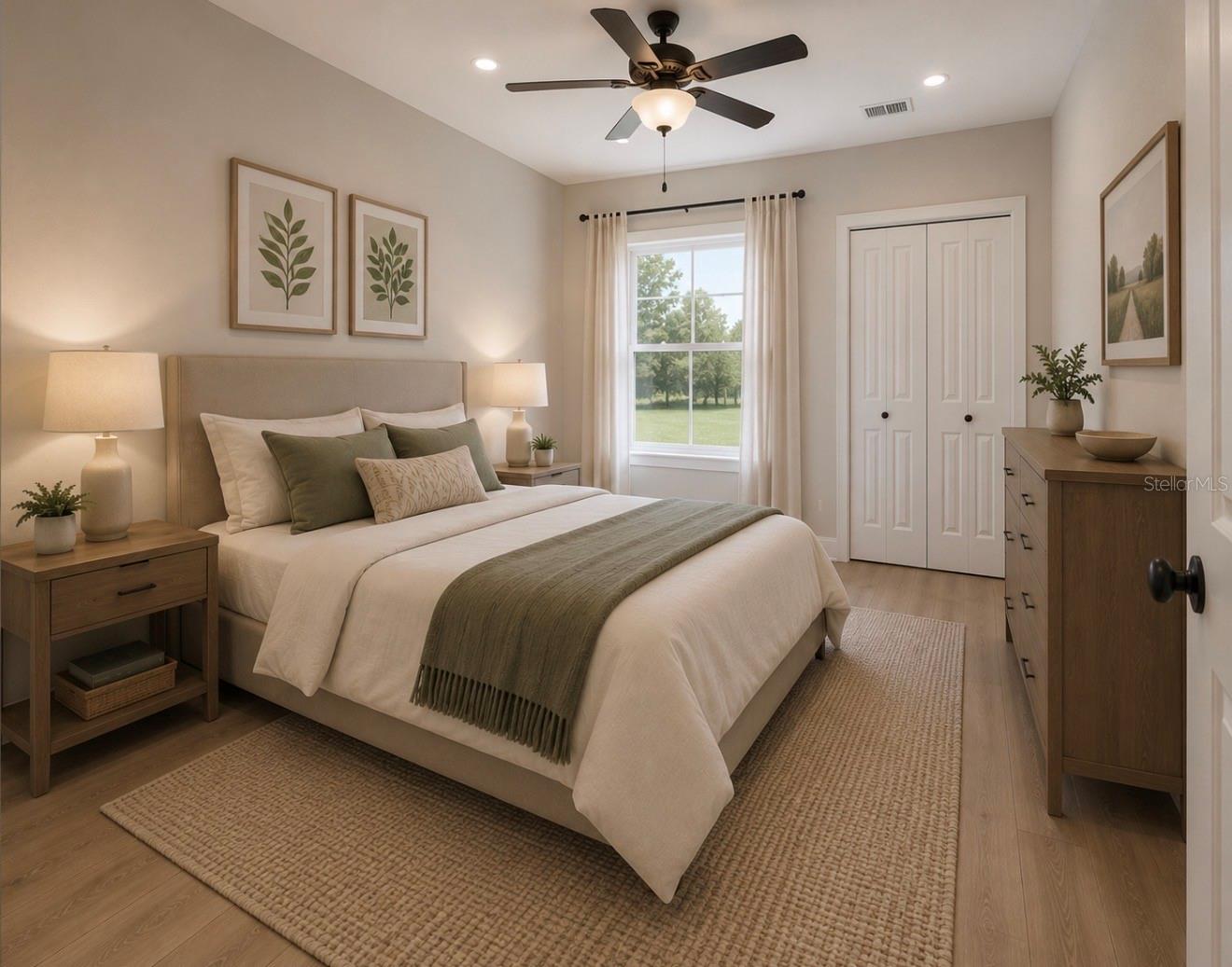 ROYAL HIGHLANDS - Residential