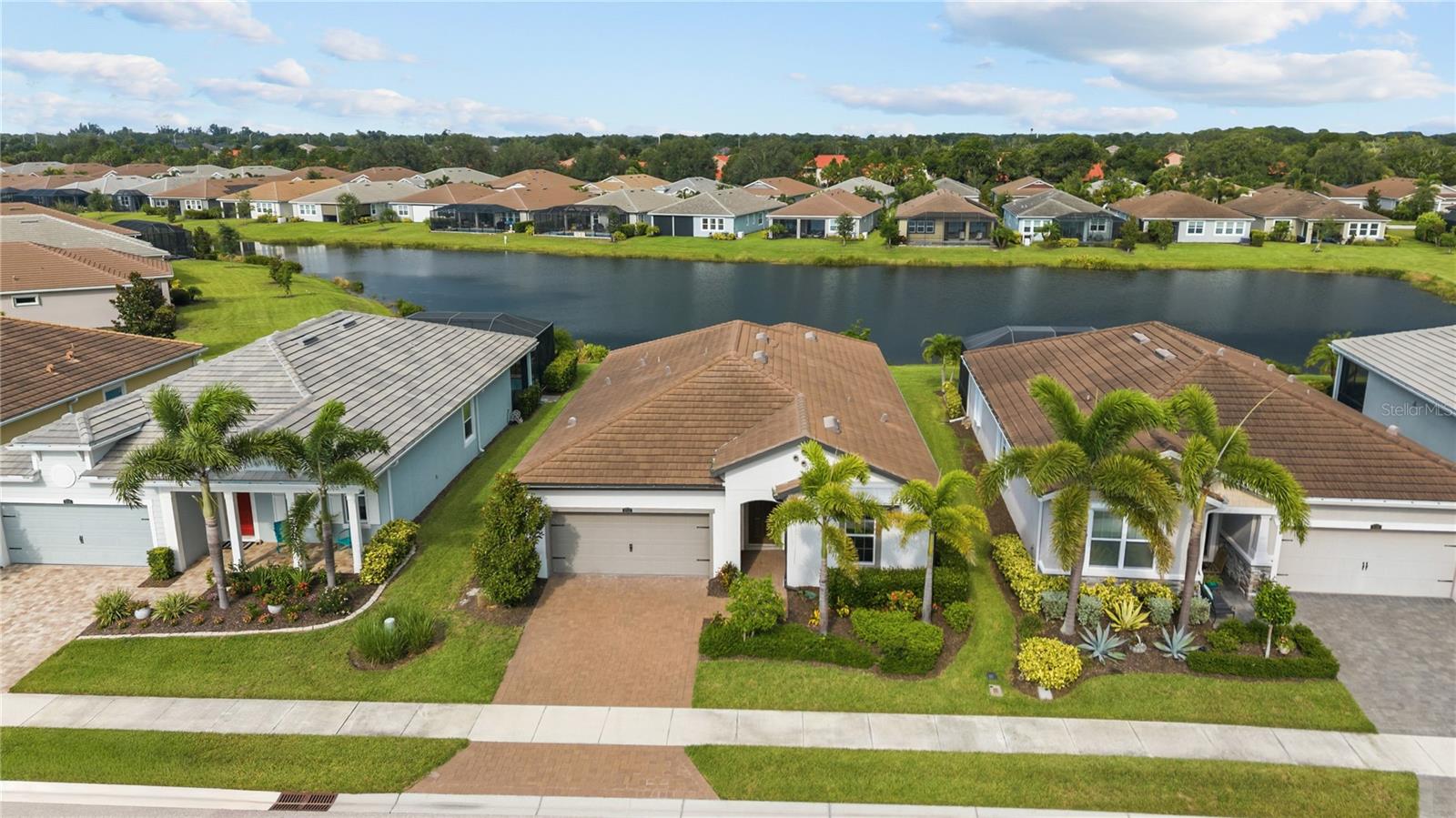 SUNRISE PRESERVE - Residential