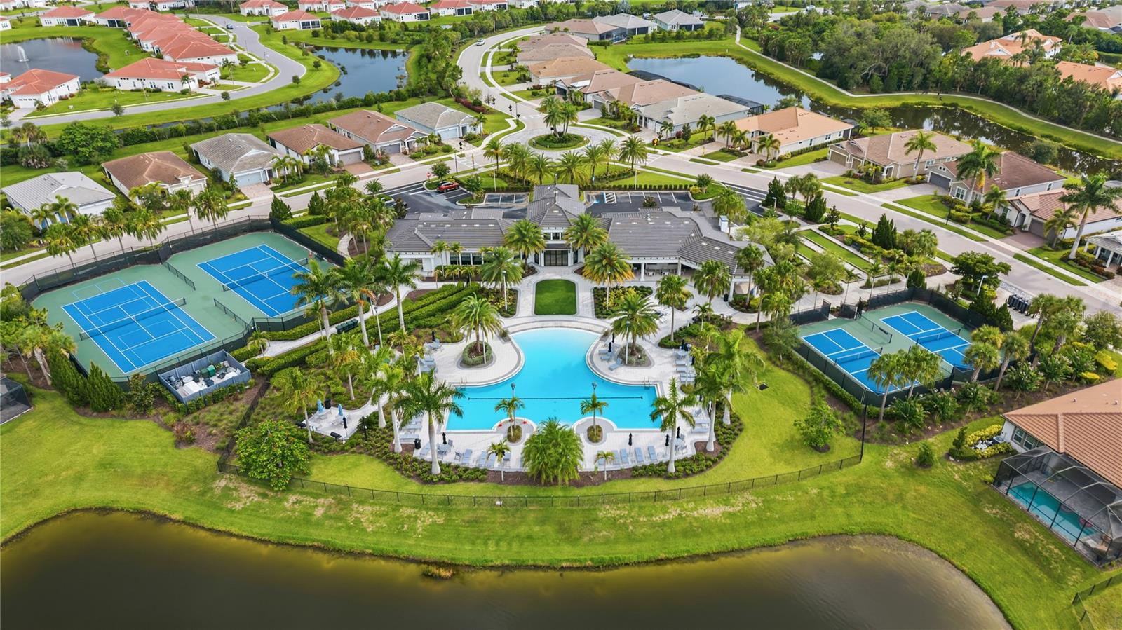 SUNRISE PRESERVE - Residential