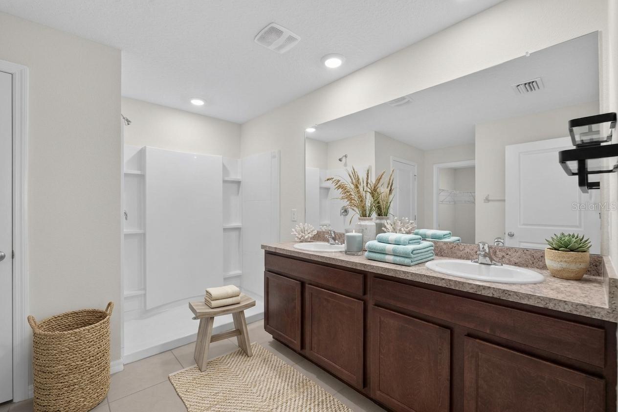 BROOKSIDE ESTATES - Residential