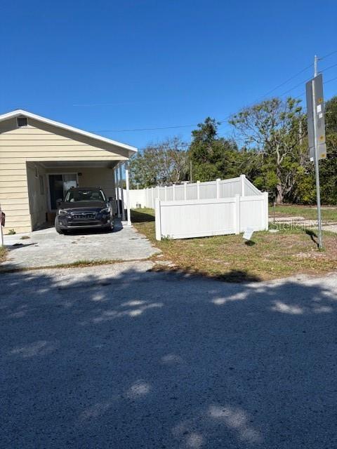 DIXIE GROVE ESTATES PB6PG27LOT2 BLOCK D - Residential