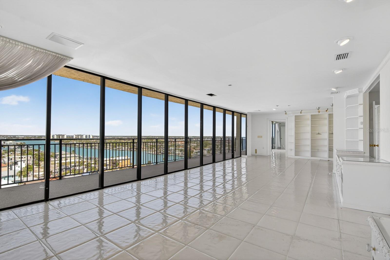 MANSIONS BY THE SEA CONDO - Residential
