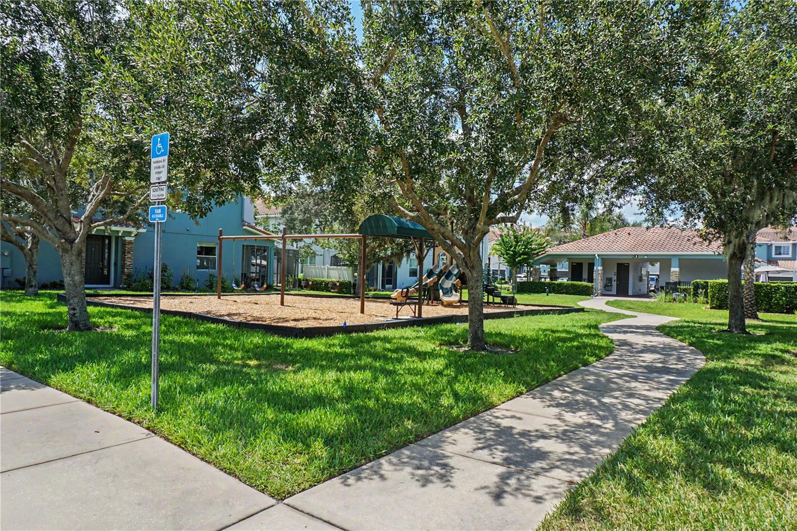 ISLES OF OVIEDO - Residential