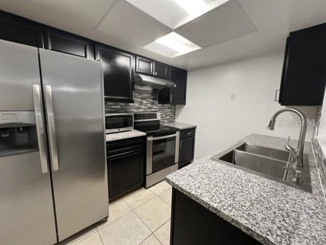 WOODSIDE VILLAS - Residential Lease