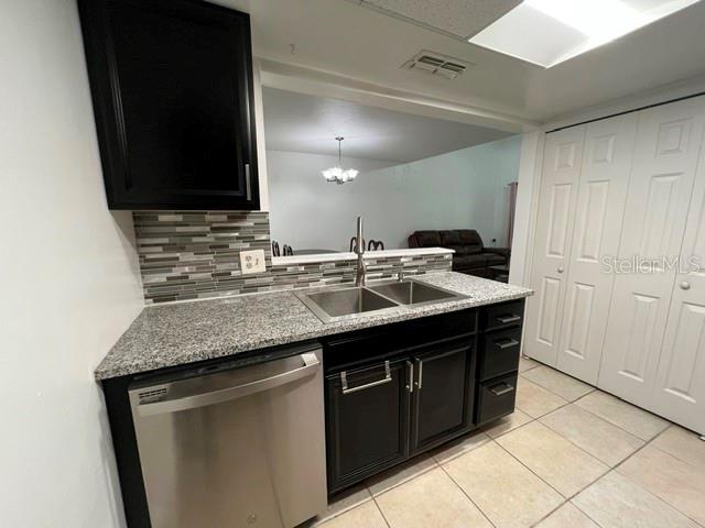 WOODSIDE VILLAS - Residential Lease