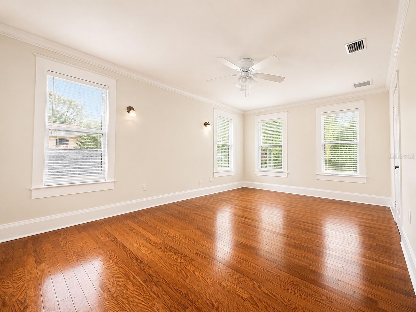 SOUTHSIDE - Residential Lease