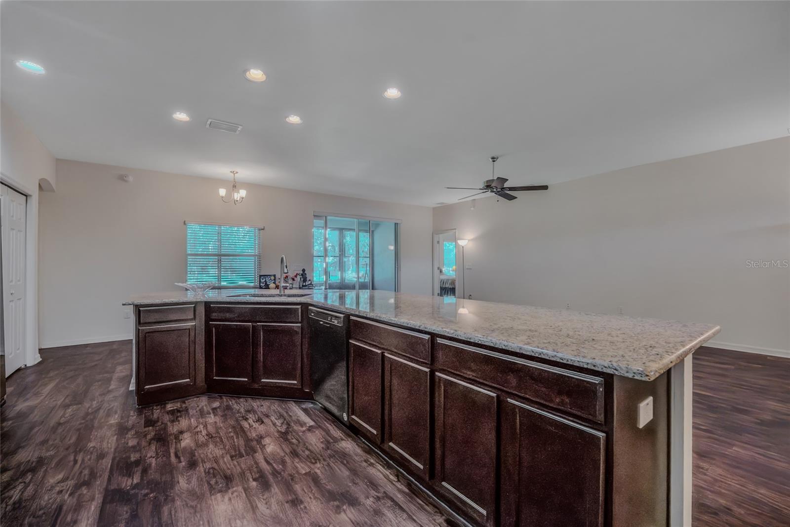 KINGSLAND COUNTRY ESTATE - Residential