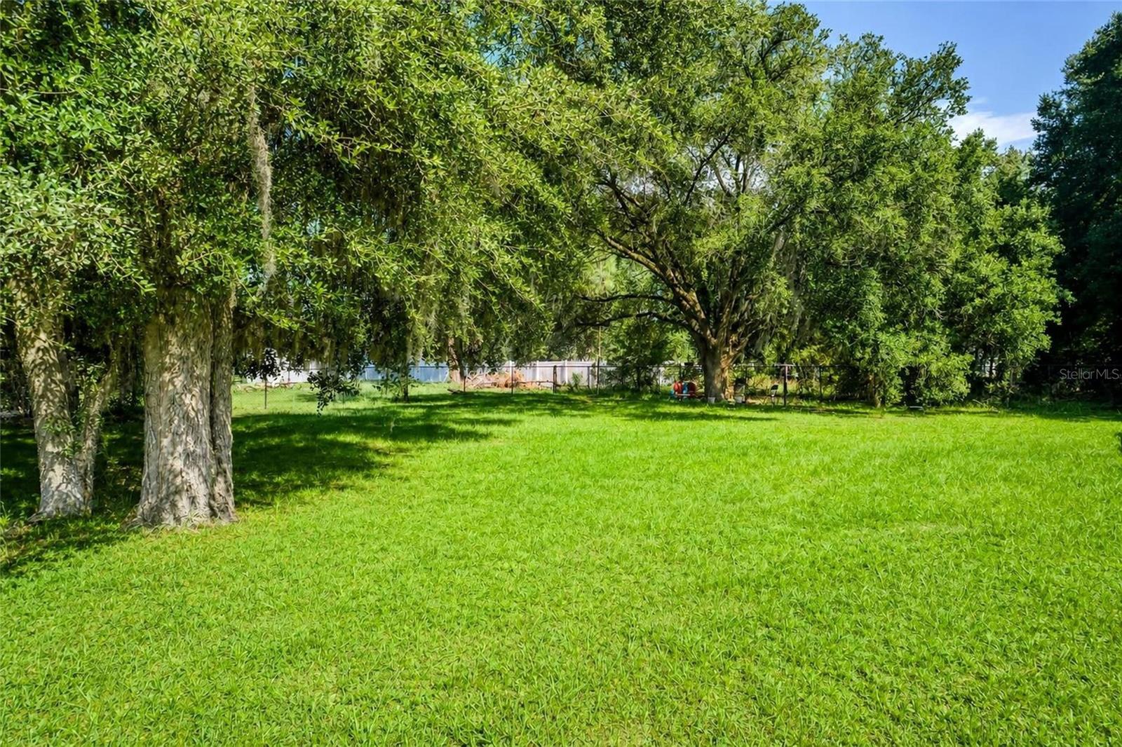 KINGSLAND COUNTRY ESTATE - Residential