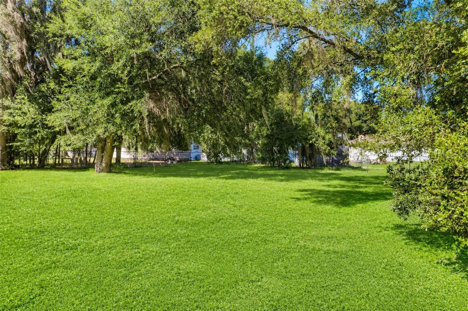 KINGSLAND COUNTRY ESTATE - Residential