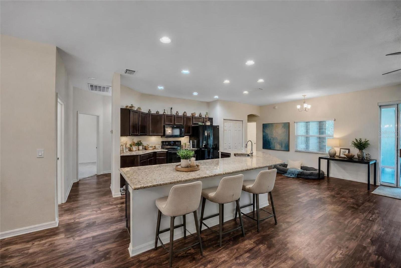 KINGSLAND COUNTRY ESTATE - Residential