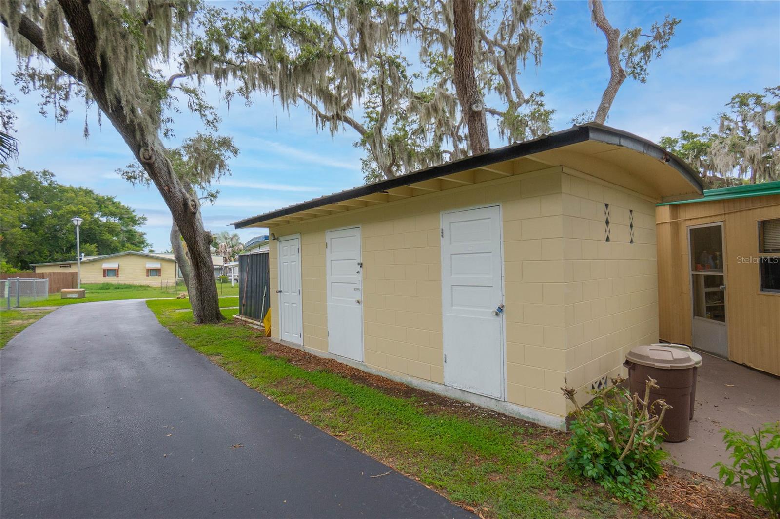 GRIFFWOOD CO-OP - Residential