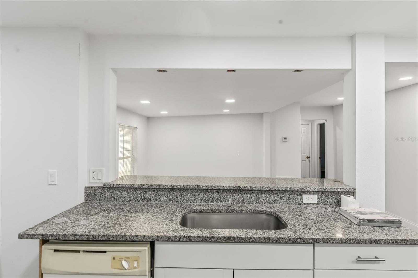 MORROW SQUARE - Residential