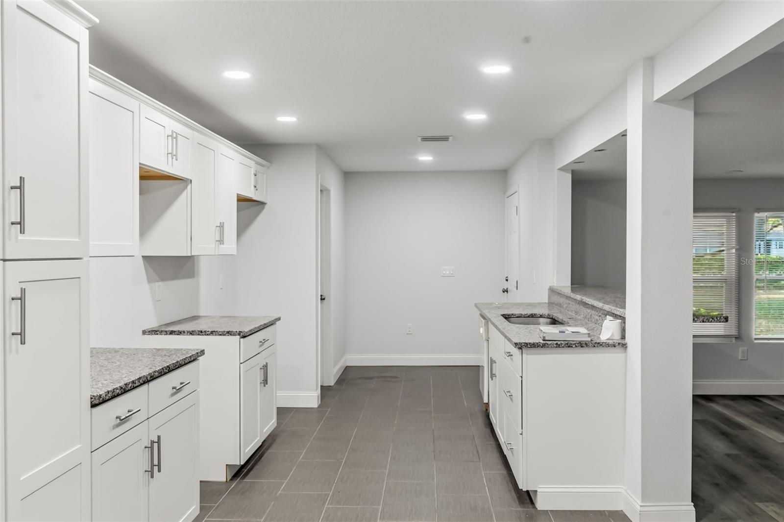 MORROW SQUARE - Residential