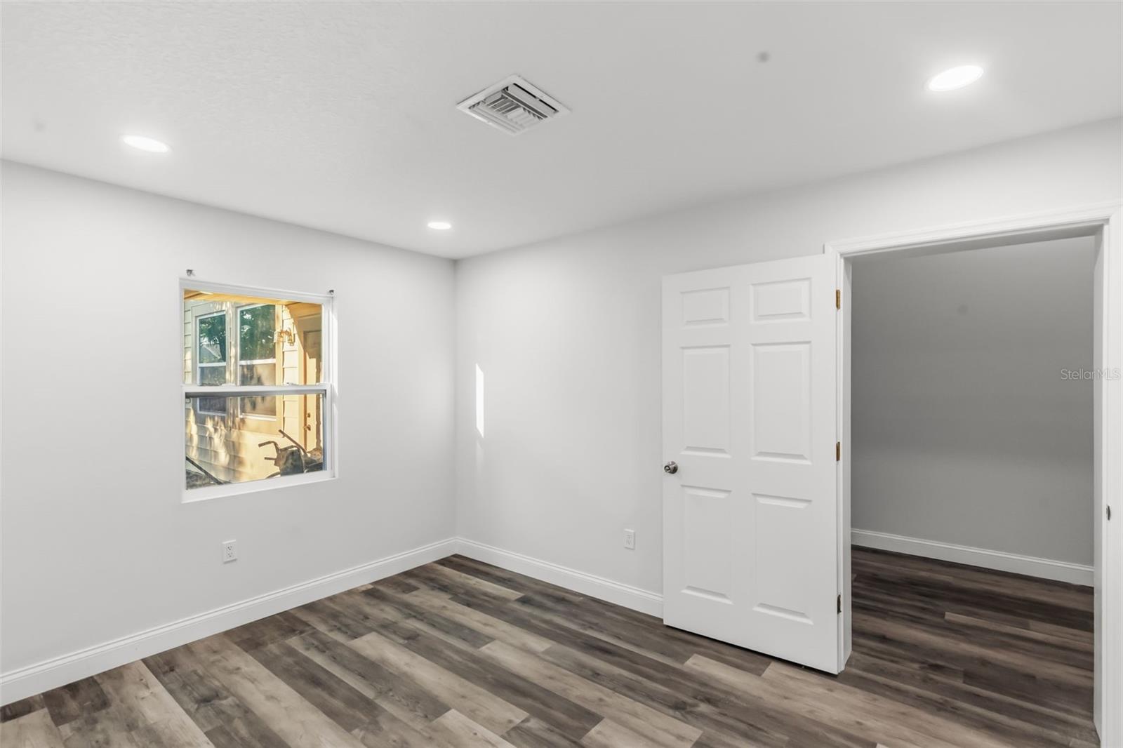 MORROW SQUARE - Residential