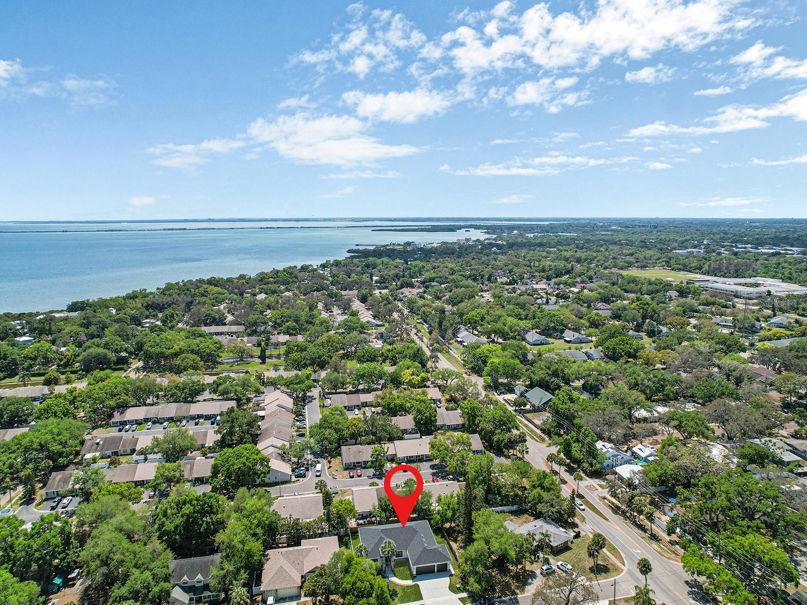 WATER VIEW HEIGHTS - Residential