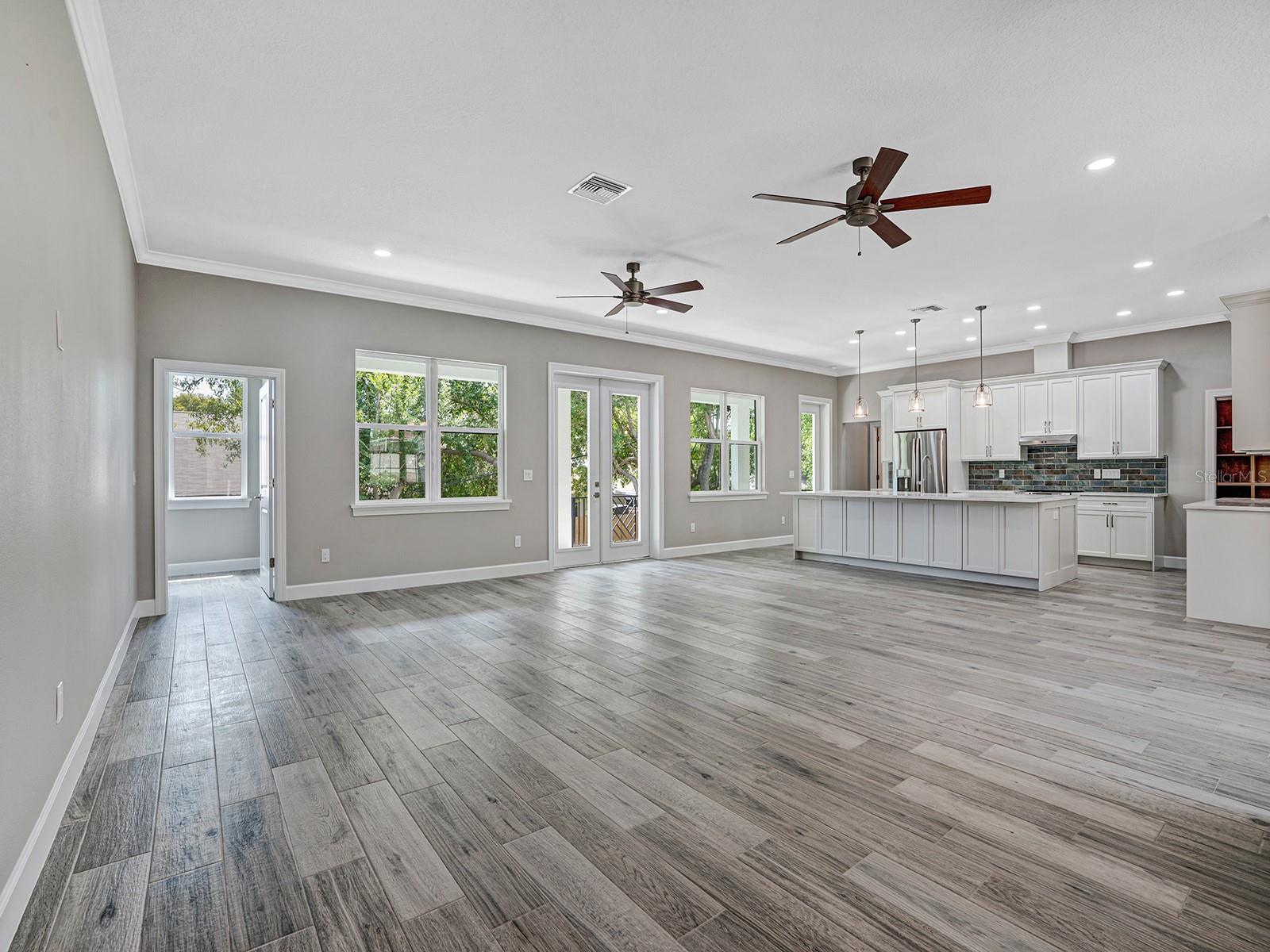 WATER VIEW HEIGHTS - Residential