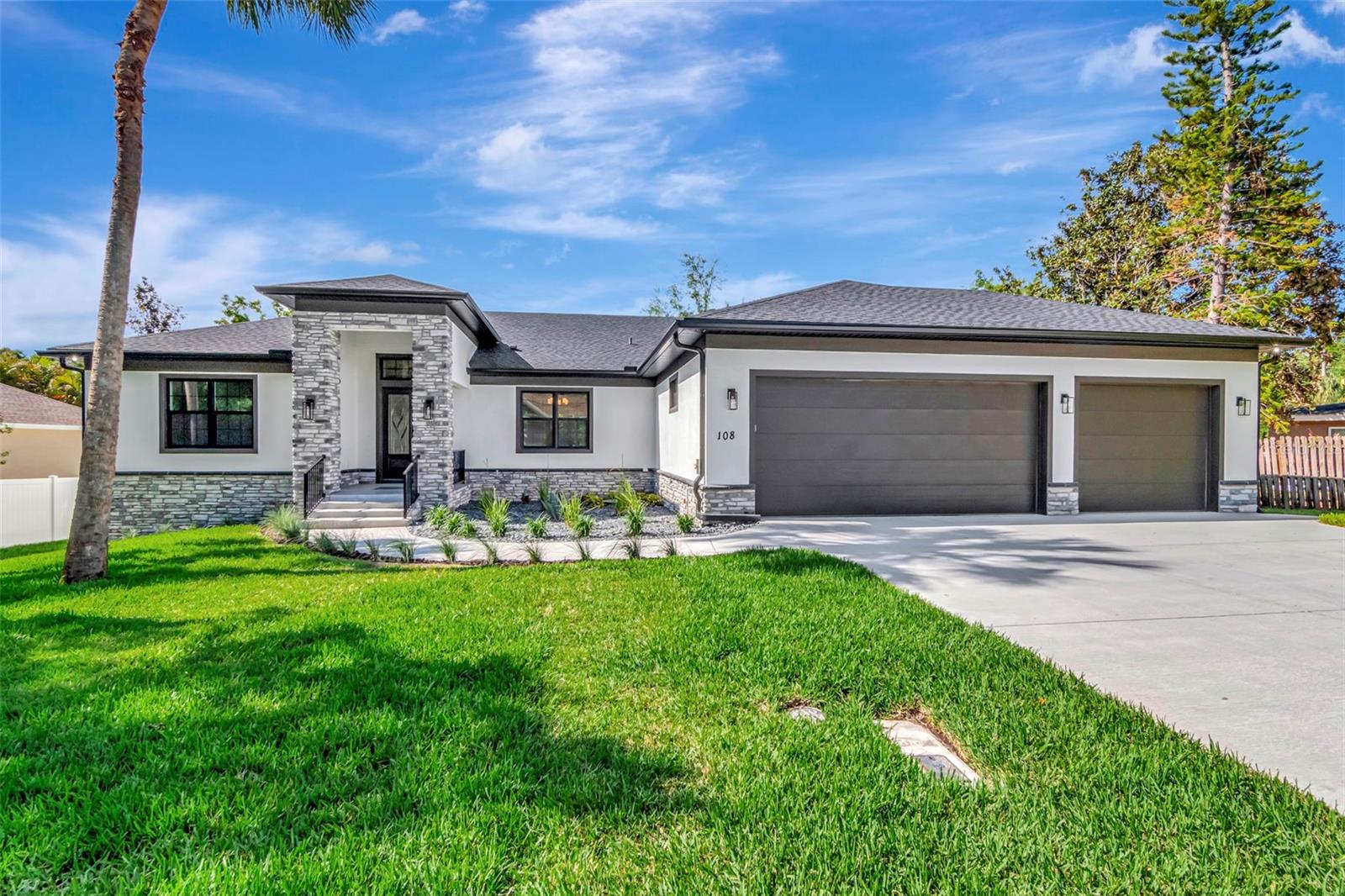 WATER VIEW HEIGHTS - Residential