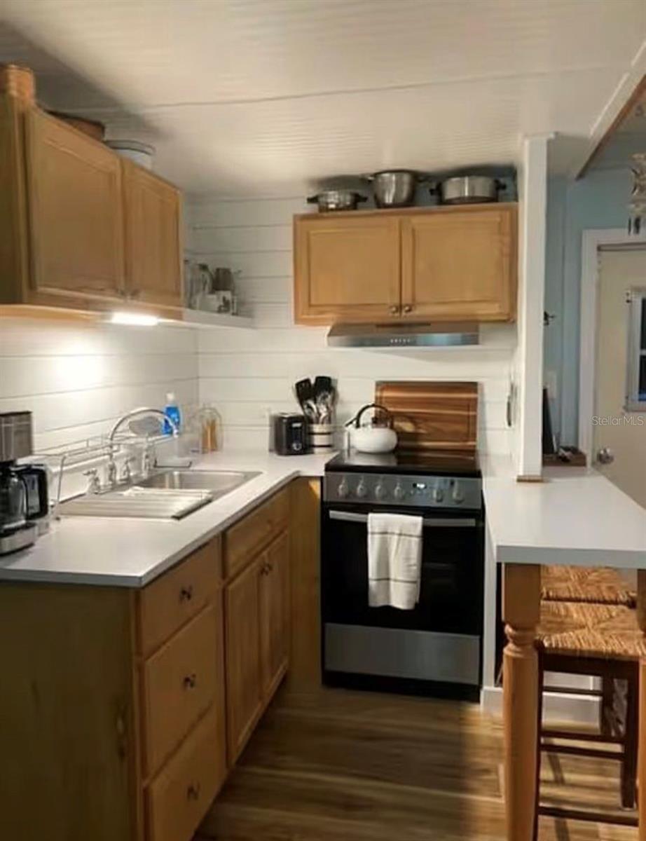 SUNNY SHORES TRAILER COMMUNITY - Residential