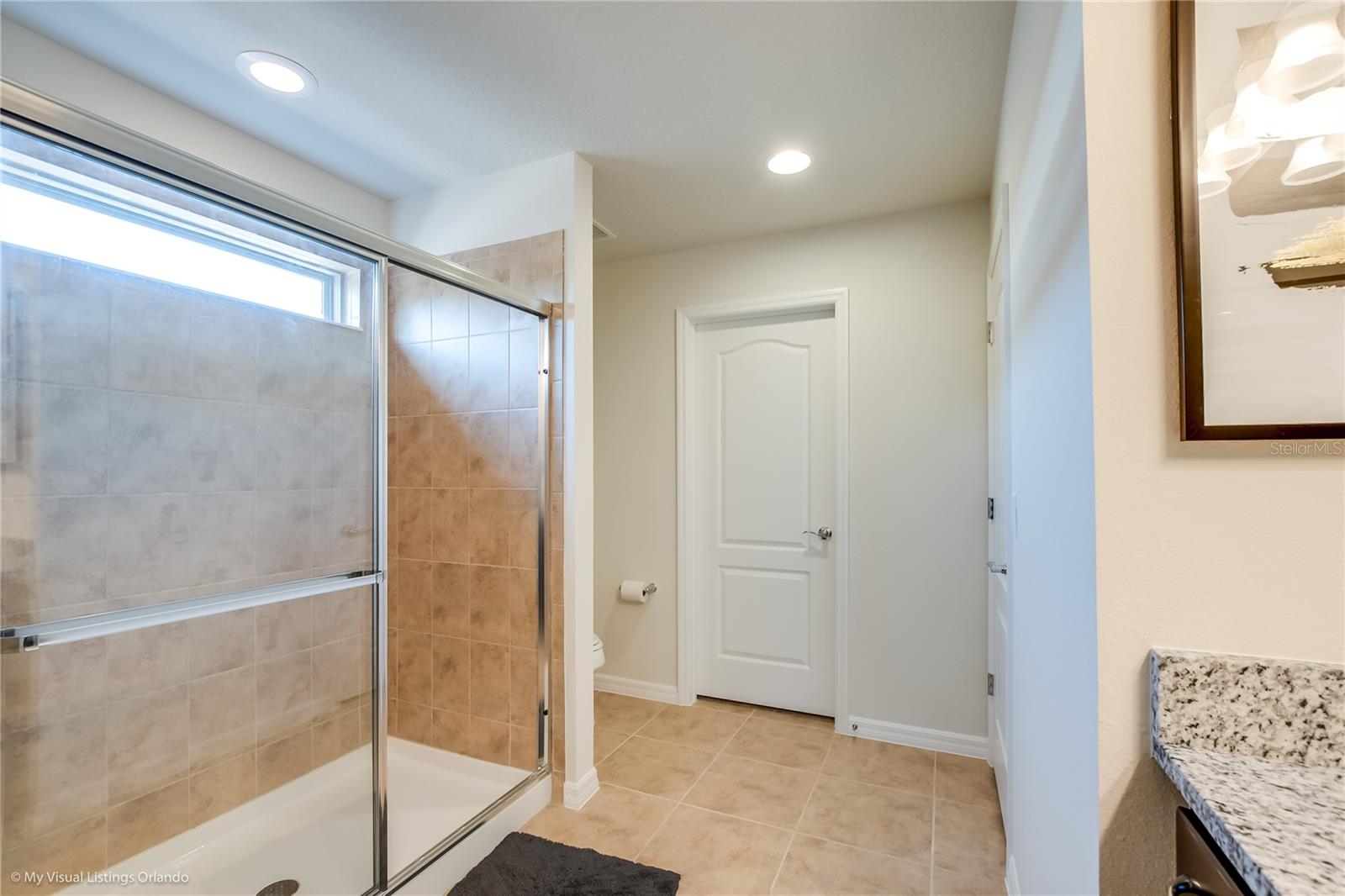 WINDSOR AT WESTSIDE - Residential