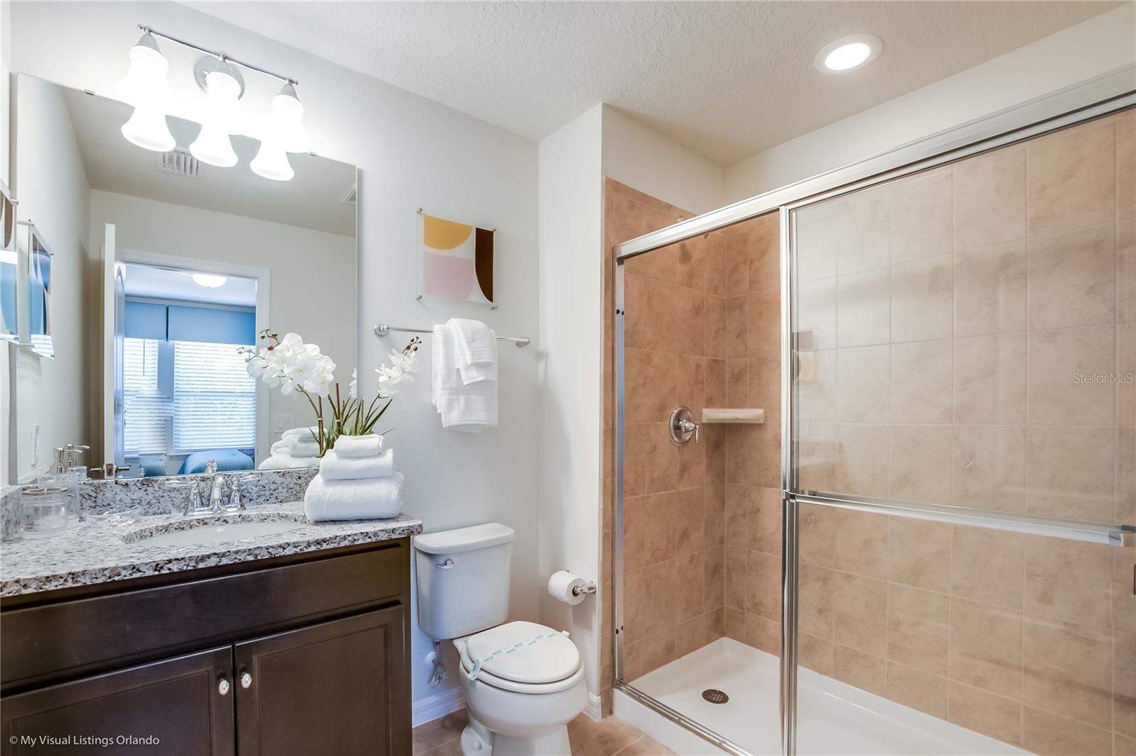 WINDSOR AT WESTSIDE - Residential