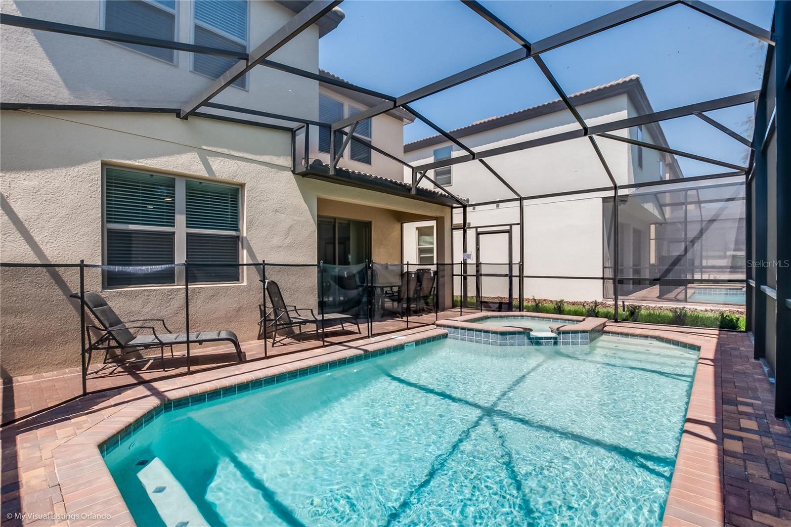 WINDSOR AT WESTSIDE - Residential
