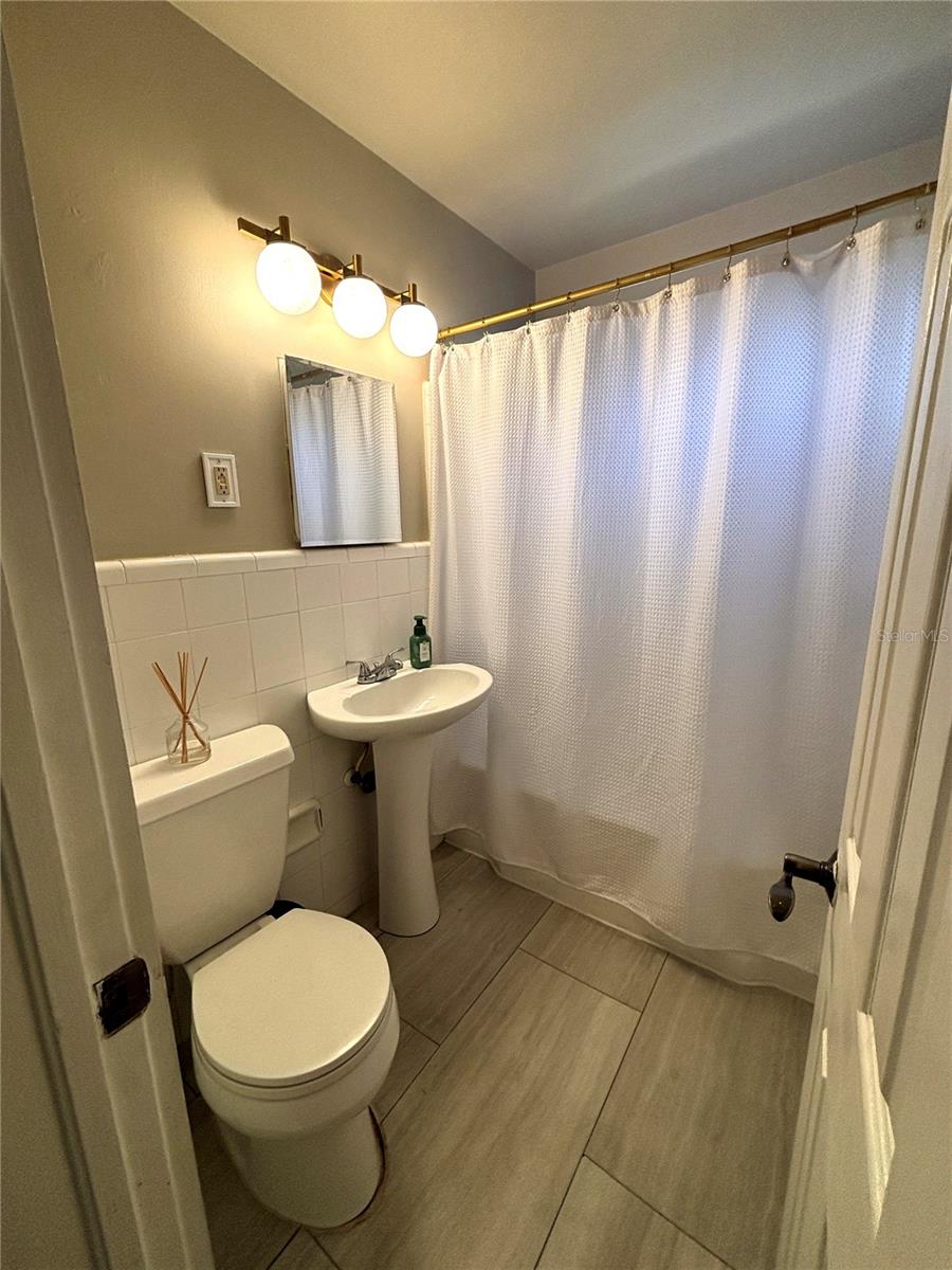 QUAIL POND HEIGHTS REP - Residential