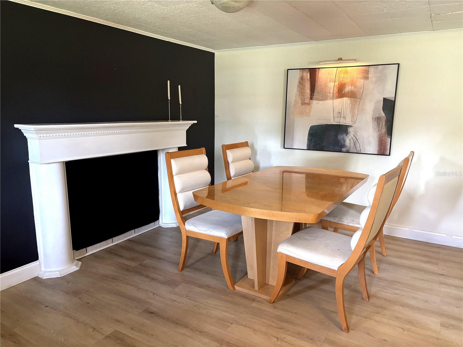 QUAIL POND HEIGHTS REP - Residential