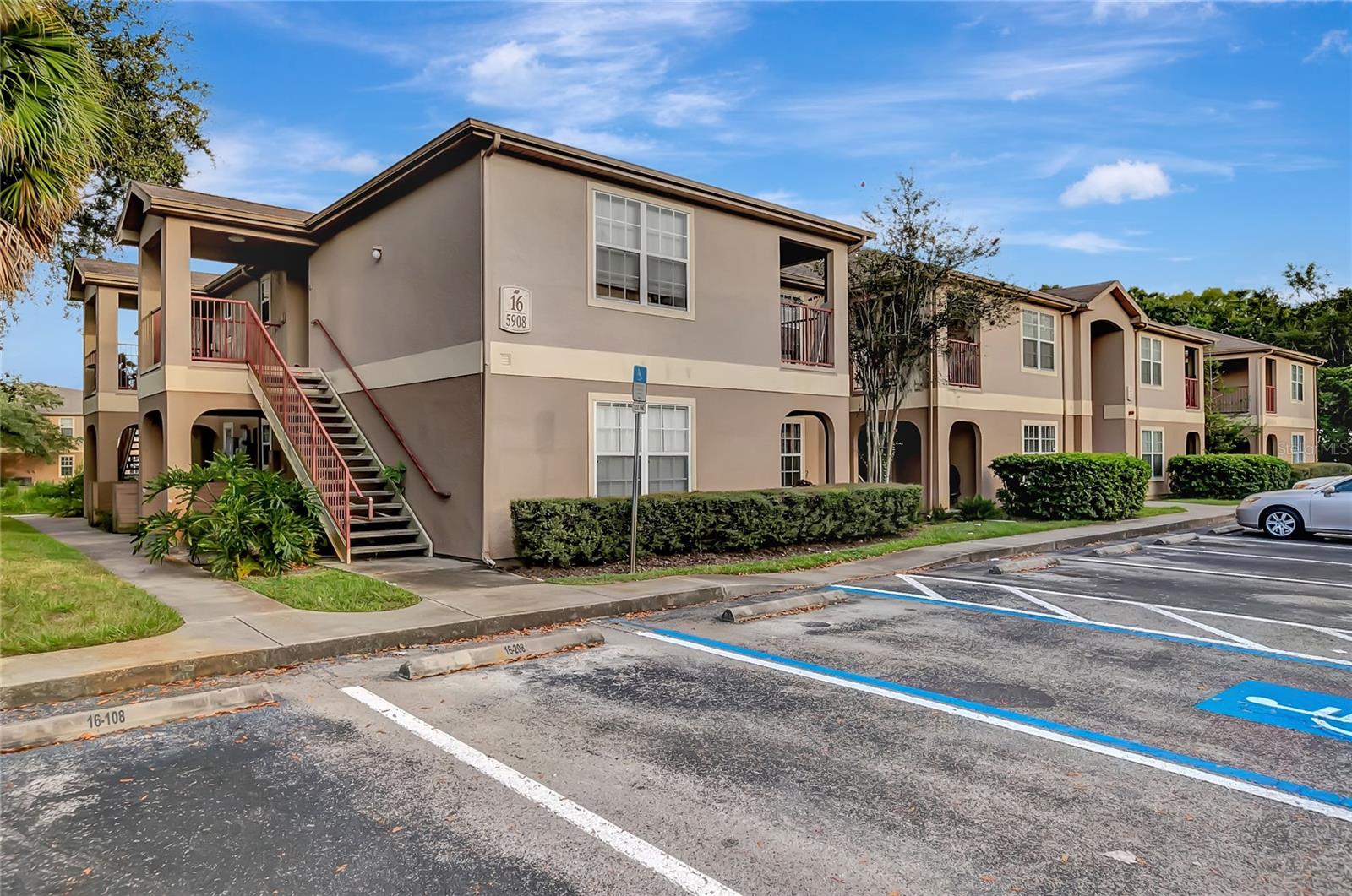 One or more photo(s) has been virtually staged. THIS PROPERTY IS AMAZING! Tastefully Remodeled 1 Bedroom 1 Bathroom luxury, corner unit,  first floor condo. Walk into an open floorplan. You will be wowed! Condo has custom Luxury Vinyl flooring through out. NO CDD. HOA IS 270.00 PER MONTH AND INCLUDES WATER, SEWER, TRASH AND POOL AND CLUBHOUSE. Ground floor front corner unit overlooking the serene pond from the private covered porch. Condo is located next to a park with a picnic table shelter, grill, volleyball and basketball court. Close to shopping restaurants and entertainment.