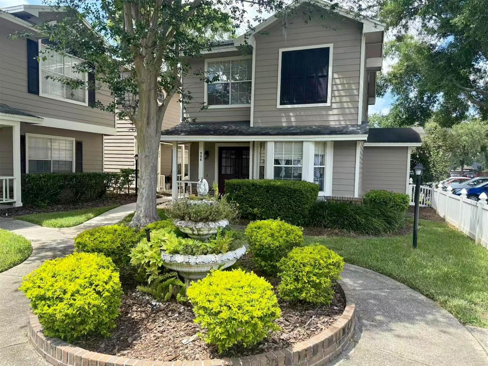 Move-In Ready 2BR/2.5BA Condo in Prime East Orlando Location – Near UCF & Waterford Lakes!
$1,850/month | Available Now

Welcome home to this beautifully maintained 2-bedroom, 2.5-bath condo offering 1,260 sq ft of comfortable living space in one of East Orlando’s most convenient locations!

Features You'll Love:
• Bright and open floor plan with spacious living and dining areas
• Stylish wood-look flooring throughout
• Two large bedrooms, each with private bathroom access
• Convenient half bath downstairs for guests
• In-unit washer & dryer
• Assigned parking
• Secure and well-maintained community

Unbeatable Location:
• Minutes to UCF, Valencia College & Research Park
• Close to Waterford Lakes Town Center shopping, dining & entertainment
• Easy access to 417 & 408 for quick commuting anywhere in Orlando
• Near parks, top-rated schools, grocery stores, and everyday conveniences

Pet-friendly (case-by-case approval)

Lease Terms:
• Rent: $1,850/month
• Security Deposit: One month’s rent
• Available for immediate move-in

This home combines comfort, convenience, and value — a rare rental opportunity in a highly desirable Orlando location.
Schedule your private tour today before it’s gone!