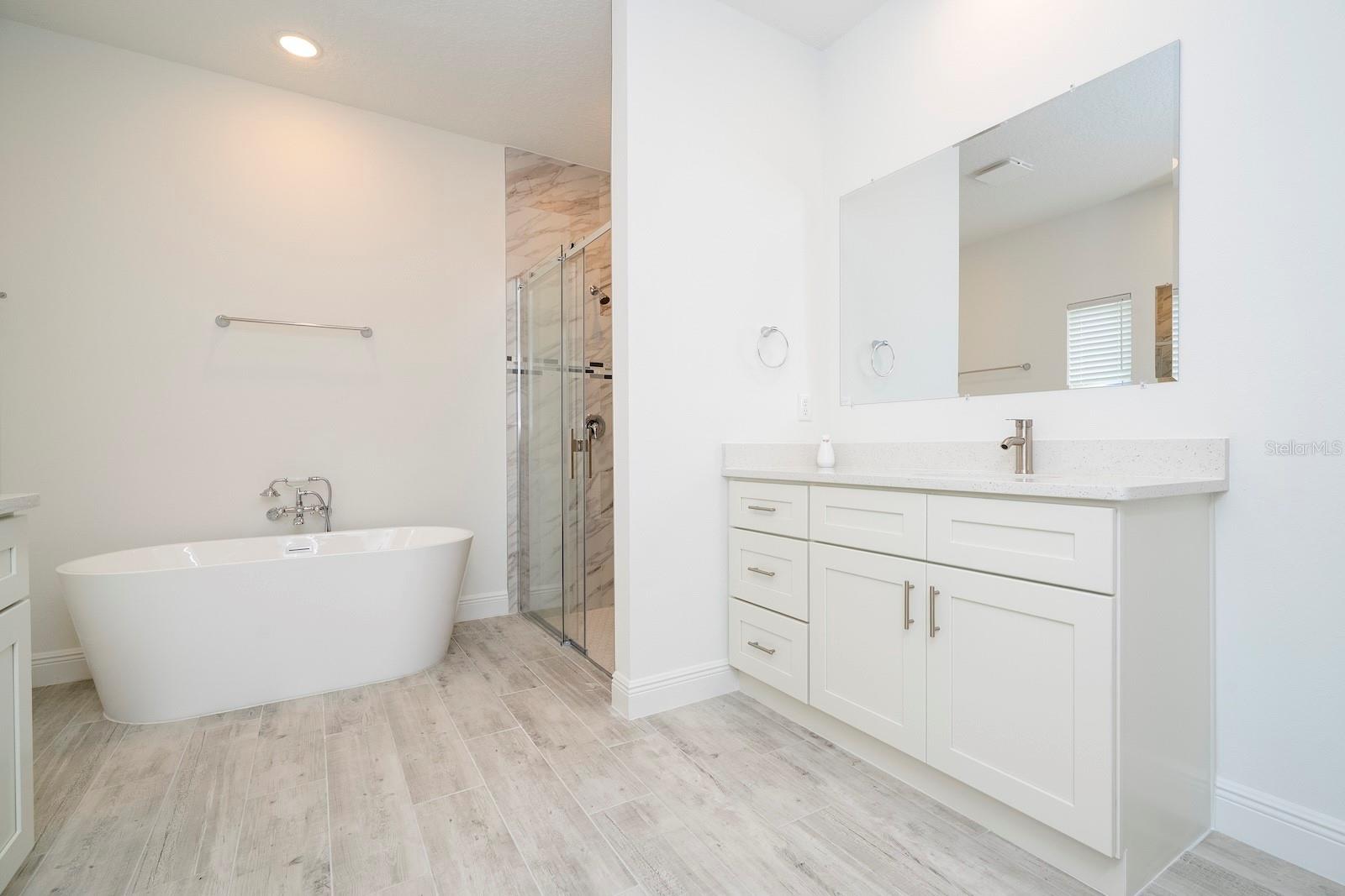 CITRUS SPGS UNIT 11 - Residential