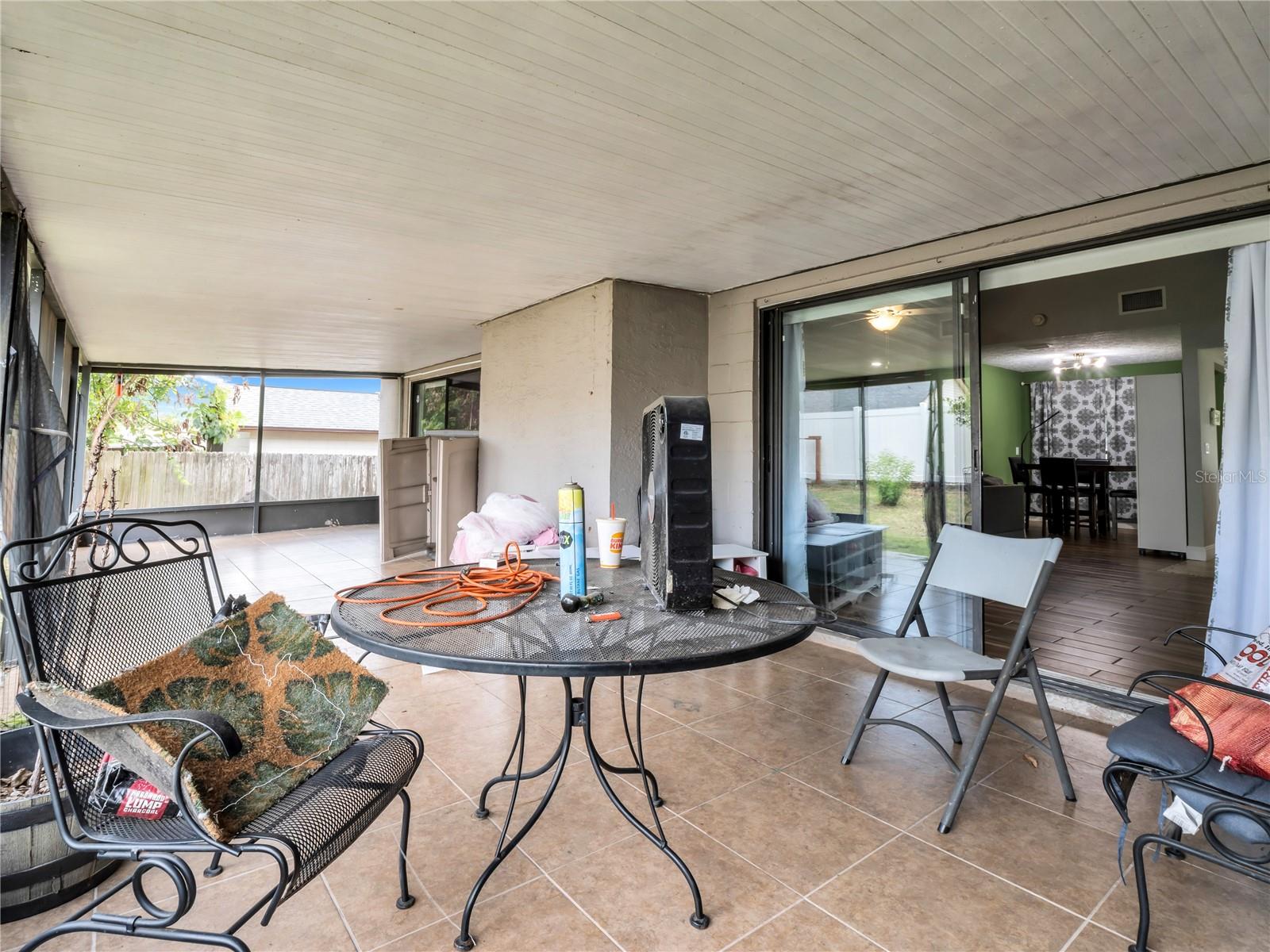 LAKEVIEW VILLAGE SEC A UNI - Residential