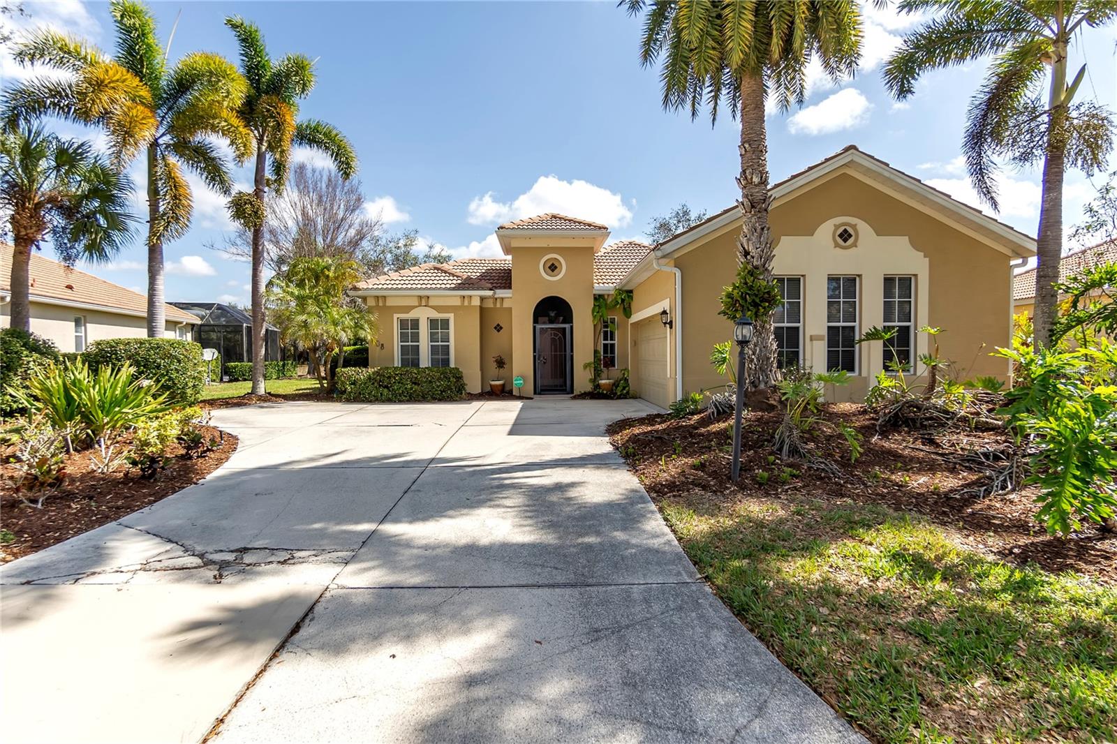 PARK TRACE ESTATES - Residential