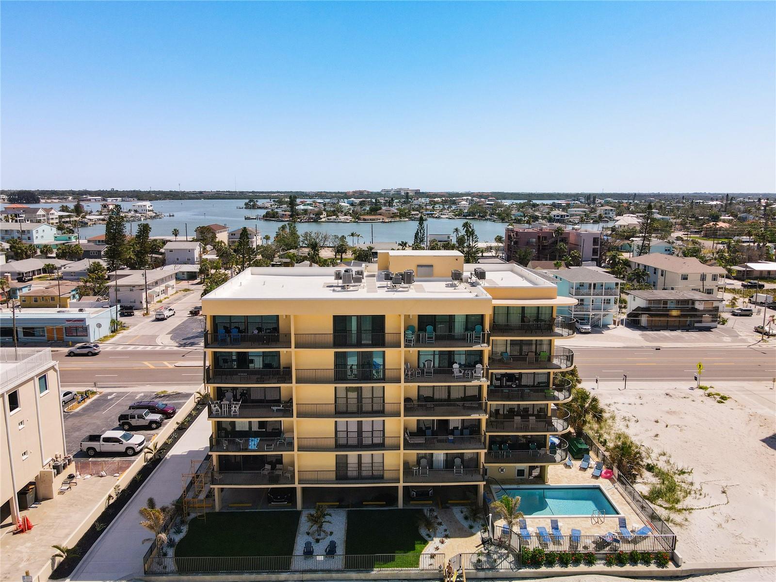 TRILLIUM CONDO THE - Residential
