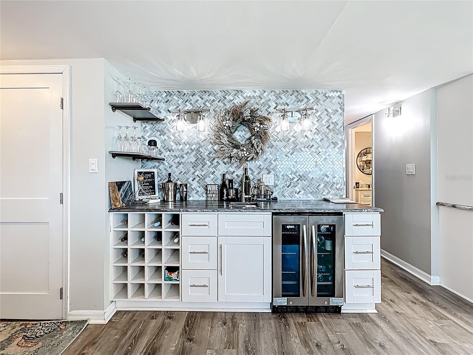 TRILLIUM CONDO THE - Residential