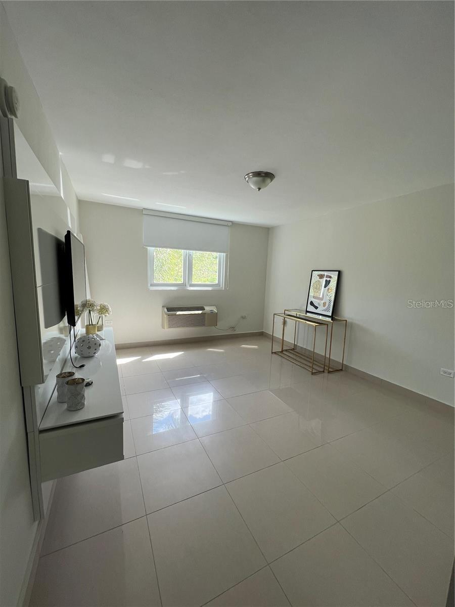 VILLAS DE CAGUAS REAL GOLF & COUNTRY CLUB - Residential Lease