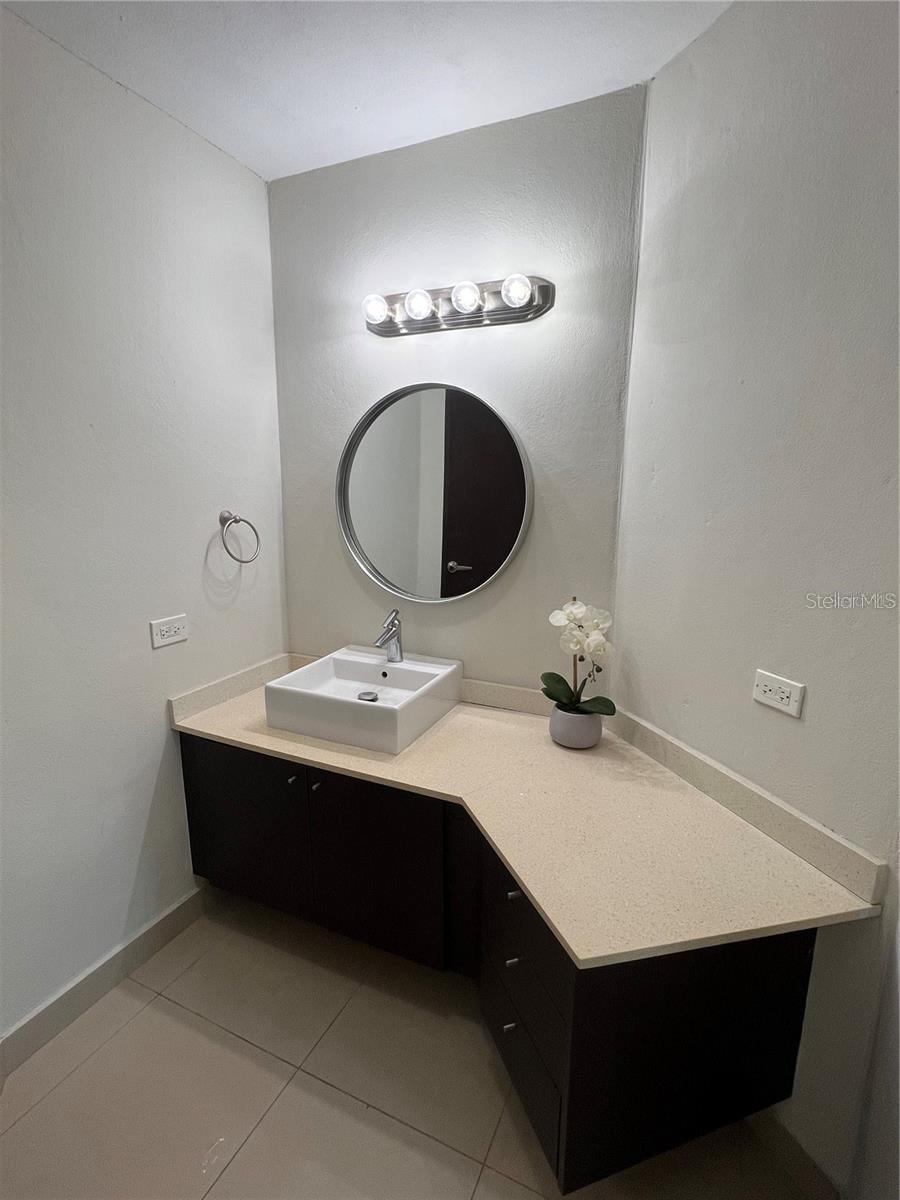 VILLAS DE CAGUAS REAL GOLF & COUNTRY CLUB - Residential Lease