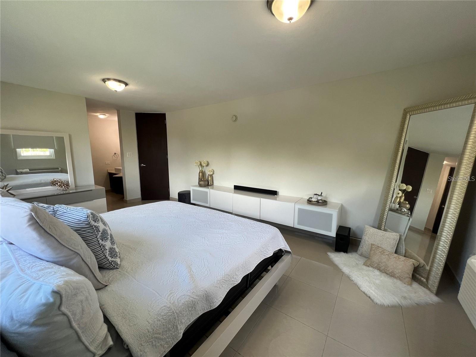 VILLAS DE CAGUAS REAL GOLF & COUNTRY CLUB - Residential Lease