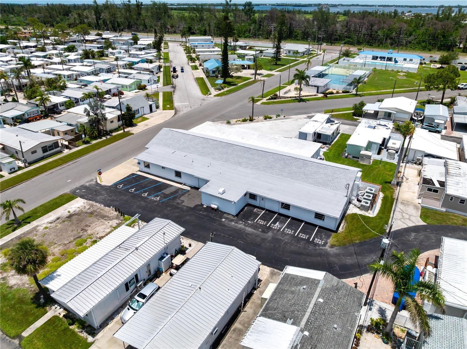 PARADISE BAY ESTATES COOP - Residential