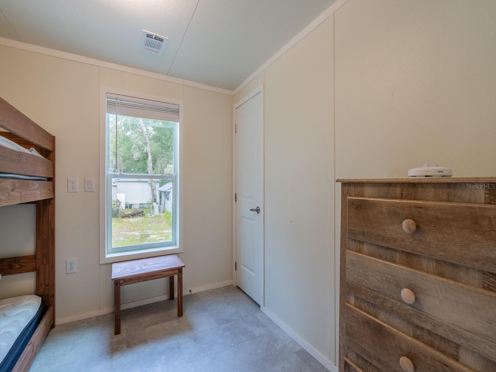 EUREKA SHORES - Residential