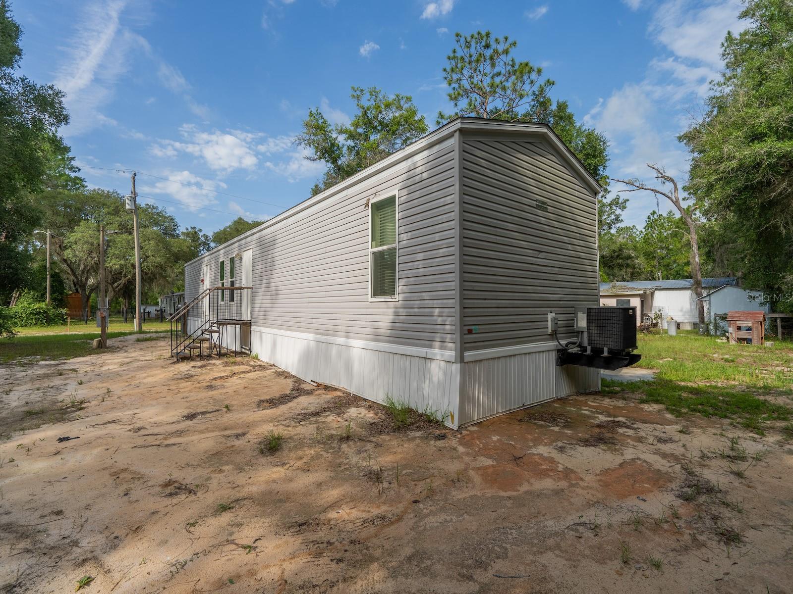 EUREKA SHORES - Residential