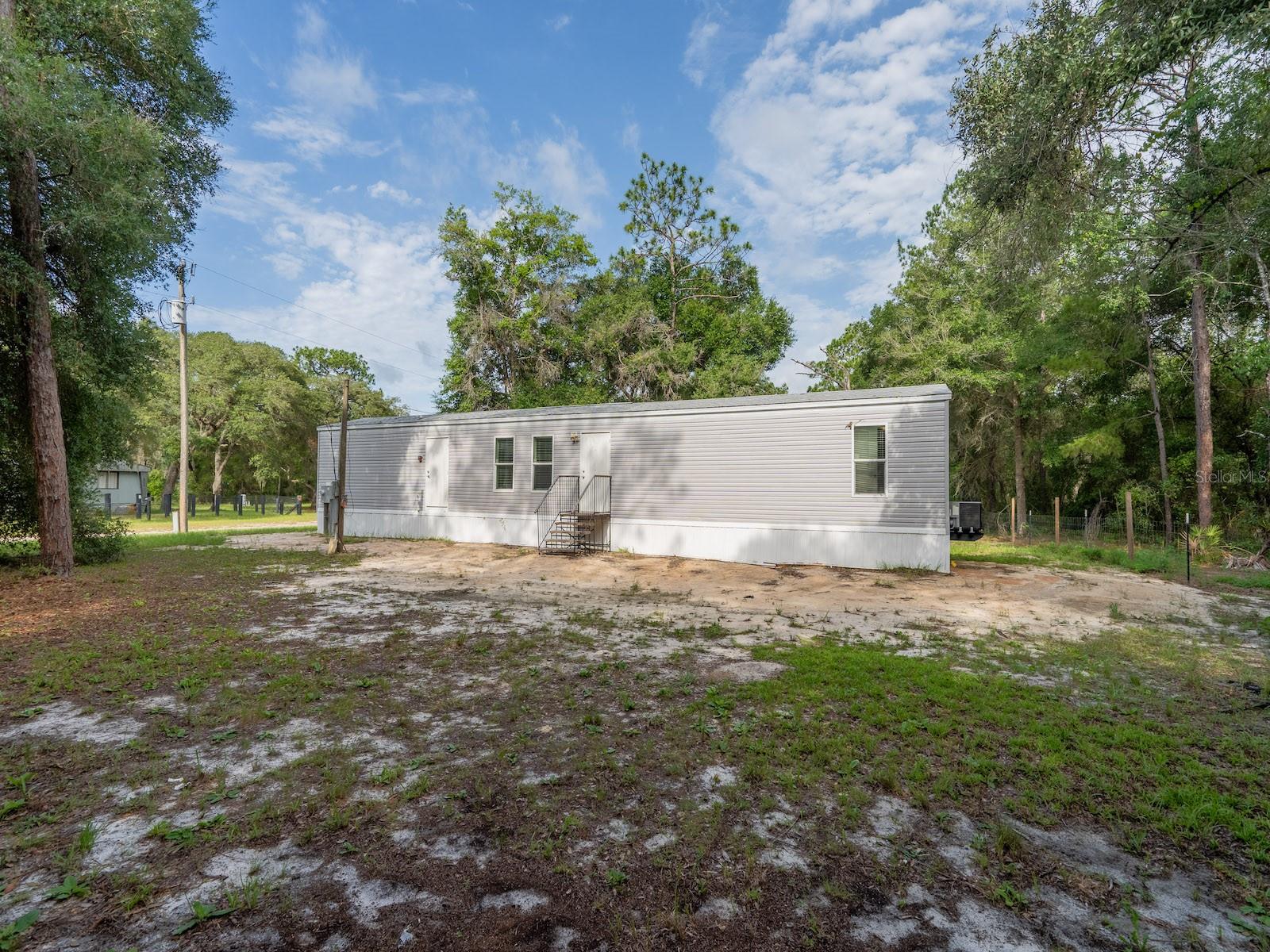 EUREKA SHORES - Residential