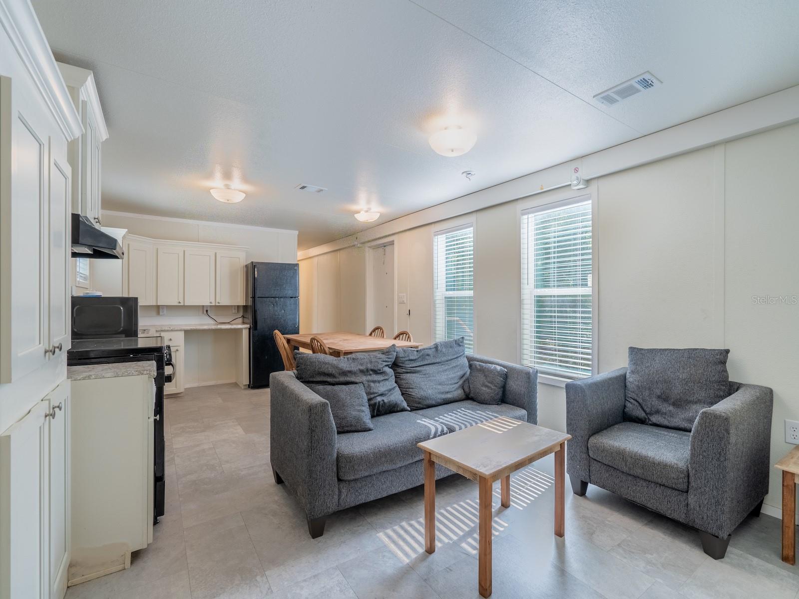 EUREKA SHORES - Residential